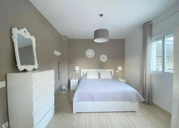 Holiday home Ferias E Sol Em *